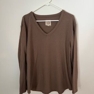 Brown V-Neck Long Sleeve Top